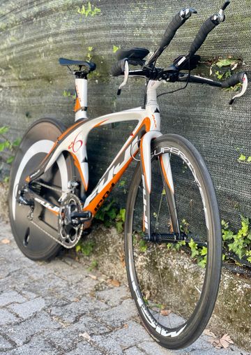 Used Fuji D-6 2.0 2012 2012 Road & Gravel, White — image 2 of 11