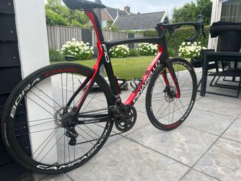 Pinarello Dogma Campagnolo Record EPS 2019 Road & Gravel usato, Rosso — immagine 6 di 7