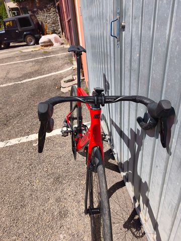 Cipollini Bond SRAM Rival eTap AXS 2024 Road & Gravel usato, Rosso — immagine 6 di 12