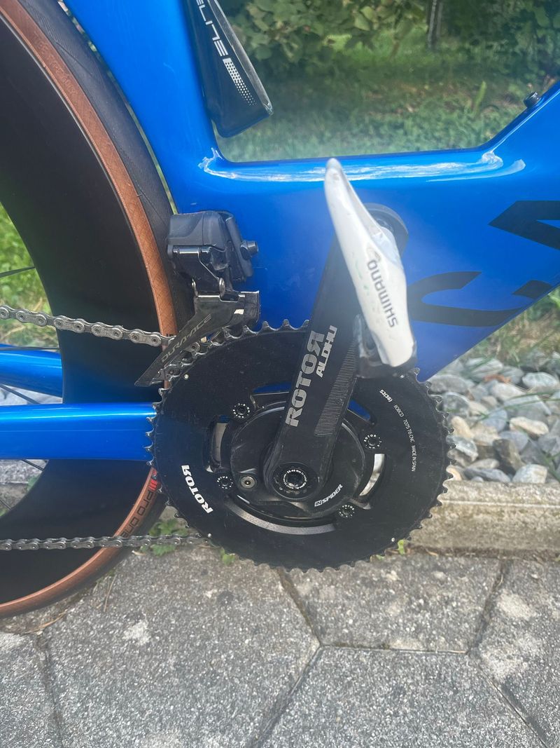 Canyon Speedmax Shimano Dura Ace Di2 2022 Road & Gravel usato, Blu — immagine 3 di 9