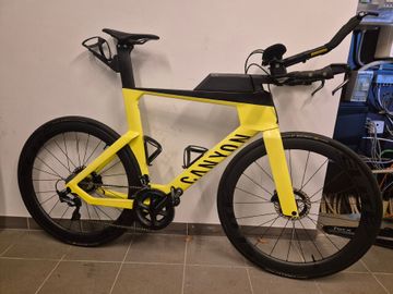 Used Canyon Speedmax CF 8 Disc 2023 2023 Road & Gravel, Orange — image 1 of 10