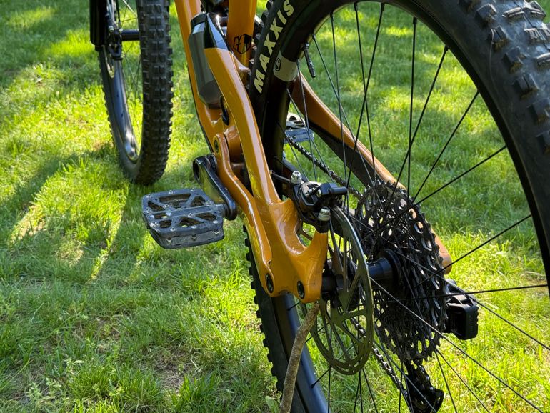 Brugt YT Industries Jeffsy UNCAGED 8 29 2023 2023 Mountainbike — billede 9 af 12