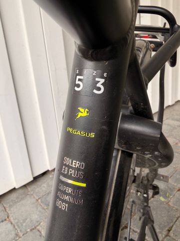 Used Pegasus Solero E8 Plus 2019 2019 Urban, Black — image 2 of 3