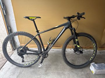 Gebrauchtes CUBE REACTION GTC SL 2017 2017 Mountainbike, Schwarz, 29, 27.5 — Bild 1 von 5