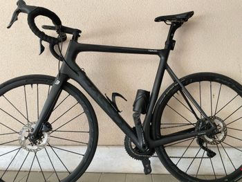 Used Basso Venta Shimano Ultegra Di2 2021 Road & Gravel, Black — image 8 of 11