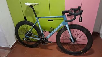Used Factor O2 SRAM Red eTap AXS 2024 Road & Gravel