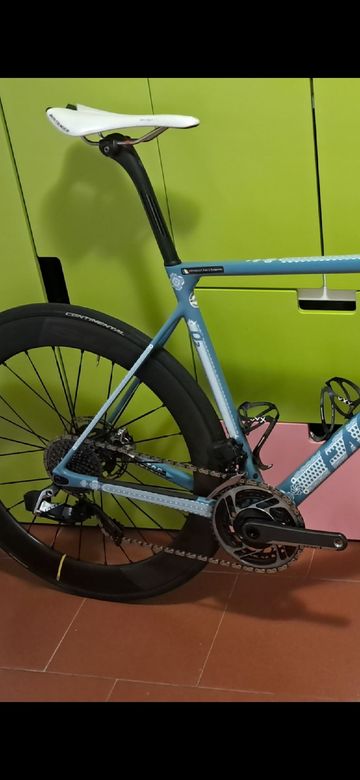 Used Factor O2 SRAM Red eTap AXS 2024 Road & Gravel, Blue — image 6 of 9