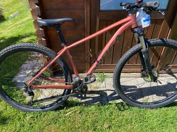Used Orbea ONNA 40 2024 2024 Mountainbike, Orange, 27.5, 29 — image 1 of 5