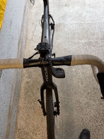 Gebrauchtes Focus Atlas Shimano GRX 2023 Road & Gravel, Hellgrau — Bild 5 von 6