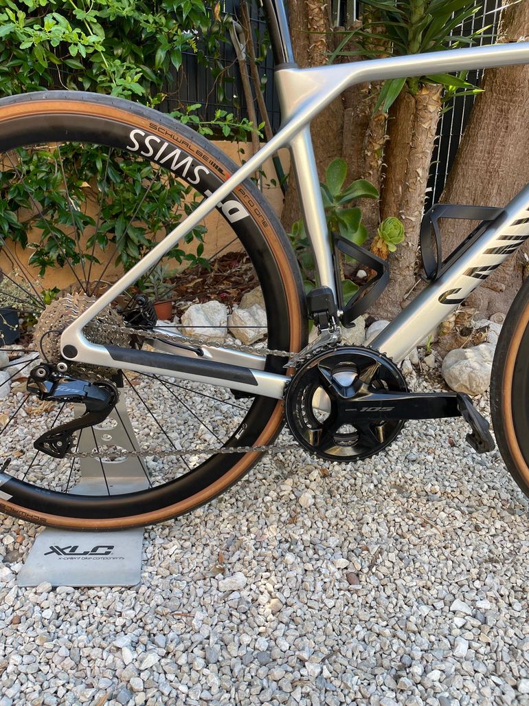 Brugt Canyon Endurace CF 7 Di2 2025 2025 Road & Gravel — billede 3 af 6