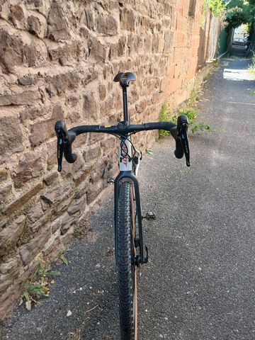 Tweedehands Giant Revolt Advanced 2 2020 2020 Road & Gravel — afbeelding 6 van 10
