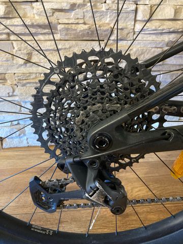 Używany Orbea Oiz M30 SRAM GX 2023 Mountainbike — zdjęcie 16 z 36