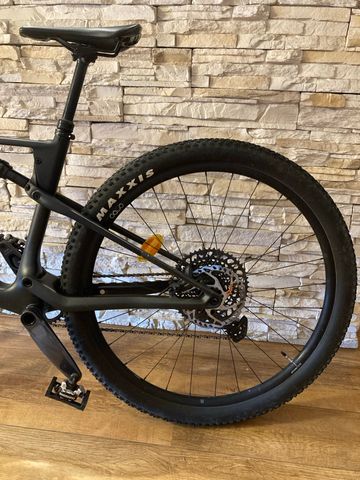 Używany Orbea Oiz M30 SRAM GX 2023 Mountainbike — zdjęcie 26 z 36
