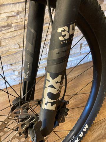 Używany Orbea Oiz M30 SRAM GX 2023 Mountainbike — zdjęcie 32 z 36