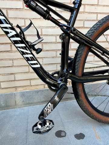 Specialized Epic Pro 2021 2021 Mountainbike d'occasion — image 12 sur 17