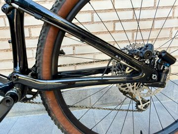 Specialized Epic Pro 2021 2021 Mountainbike d'occasion — image 11 sur 17