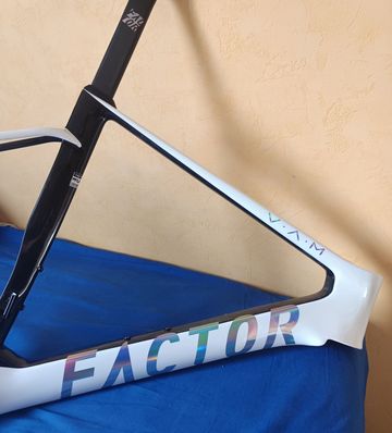 Used Factor Ostro Frameset 2025 Road & Gravel, White — image 13 of 17