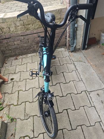 Used Brompton C Line 2021 Urban, Green — image 4 of 4