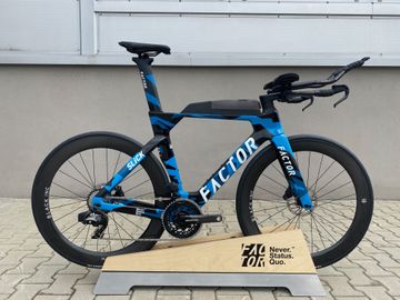 Factor SLiCK - SRAM Force w/ Power Meter 2025 2025 Road & Gravel d'occasion