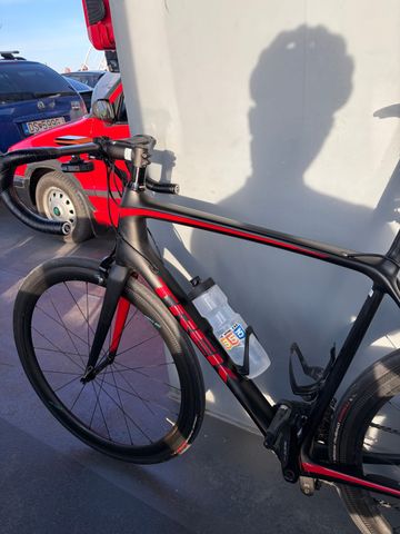Trek Émonda SL 5 2018 2018 Road & Gravel usato, Nero — immagine 3 di 6