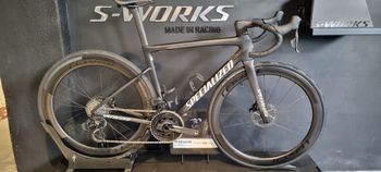 Used Specialized Tarmac SL8 Pro - SRAM Force eTap AXS 2024 2024 Road & Gravel