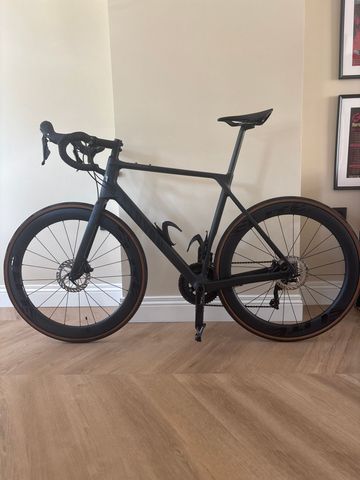 Brugt Canyon Endurace CF 7 Disc 2023 2023 Road & Gravel — billede 1 af 9
