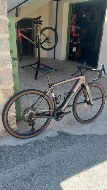 Used Trek Checkpoint SL5 2026 Road & Gravel