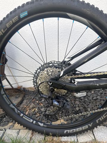 Käytetty Scott Genius 730 2017 2017 Mountainbike — kuva 3 / 6