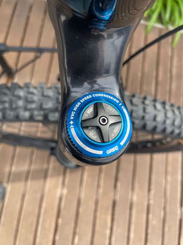 Używany Marin Alpine Trail Carbon 2 2024 2024 Mountainbike — zdjęcie 5 z 11