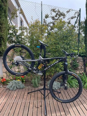 Używany Marin Alpine Trail Carbon 2 2024 2024 Mountainbike — zdjęcie 7 z 11