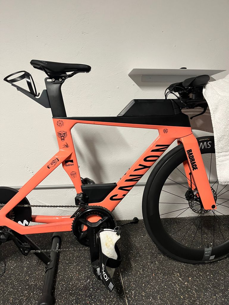 Brugt Canyon Speedmax CF 8 Disc Di2 2023 2023 Road & Gravel — billede 4 af 6