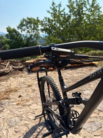Specialized Status 170 2 2024 2024 Mountainbike de segunda mano, Negro — imagen 19 de 23