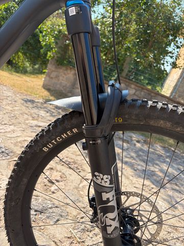 Specialized Status 170 2 2024 2024 Mountainbike de segunda mano, Negro — imagen 5 de 23