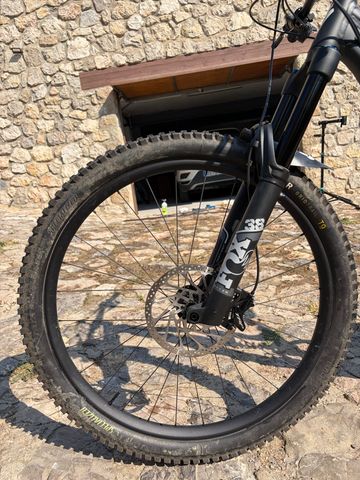 Specialized Status 170 2 2024 2024 Mountainbike de segunda mano, Negro — imagen 16 de 23