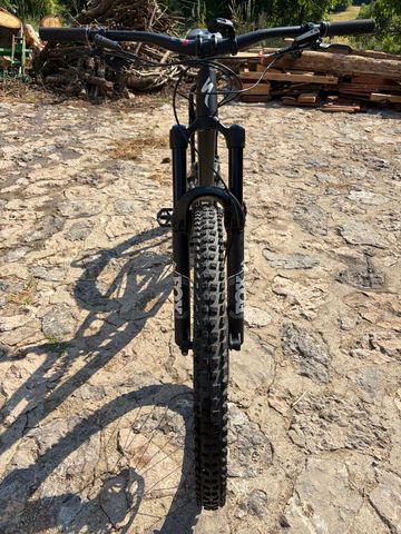 Specialized Status 170 2 2024 2024 Mountainbike de segunda mano, Negro — imagen 6 de 23