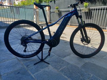 Giant Custom Shimano Deore 2020 Urban d'occasion — image 2 sur 6