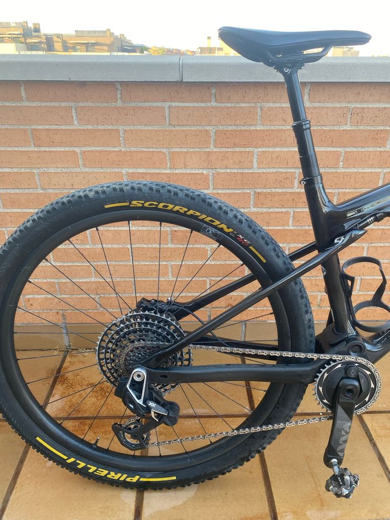 Brugt BH LYNX SLS 9.9 2025 2025 Mountainbike — billede 3 af 6