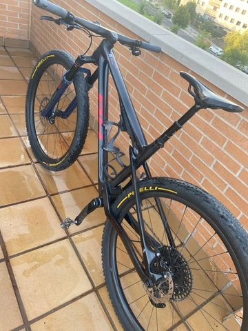 Brugt BH LYNX SLS 9.9 2025 2025 Mountainbike — billede 4 af 6