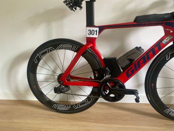 Giant Trinity, Advanced Pro 2 2022 2022 Road & Gravel usato, Rosso — immagine 3 di 6