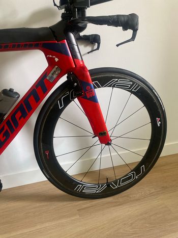 Giant Trinity, Advanced Pro 2 2022 2022 Road & Gravel usato, Rosso — immagine 2 di 6
