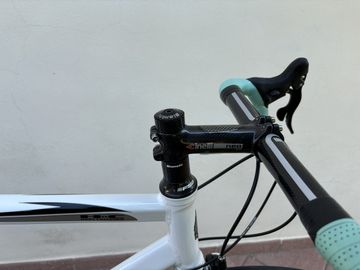 Used Bianchi 2013 Road & Gravel, White — image 10 of 10