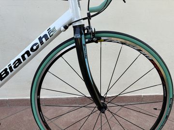 Used Bianchi 2013 Road & Gravel, White — image 5 of 10