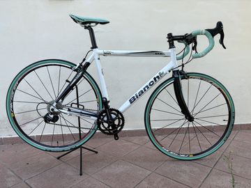 Used Bianchi 2013 Road & Gravel, White — image 1 of 10