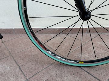 Used Bianchi 2013 Road & Gravel, White — image 8 of 10