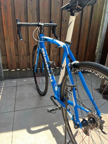 Použité Bianchi Nirone Shimano 105 2011 Road & Gravel — obrázek 25 z 30