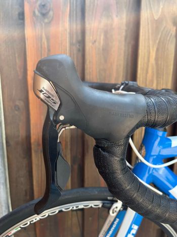 Použité Bianchi Nirone Shimano 105 2011 Road & Gravel — obrázek 23 z 30