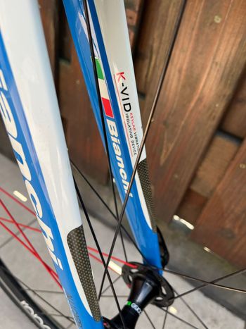 Použité Bianchi Nirone Shimano 105 2011 Road & Gravel — obrázek 12 z 30