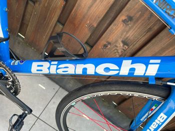 Použité Bianchi Nirone Shimano 105 2011 Road & Gravel — obrázek 8 z 30