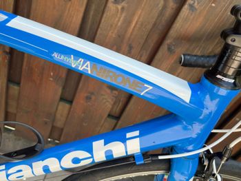 Použité Bianchi Nirone Shimano 105 2011 Road & Gravel — obrázek 7 z 30