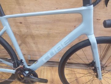 Brugt CUBE ATTAIN C:62, RACE 2026 2026 Road & Gravel — billede 2 af 5